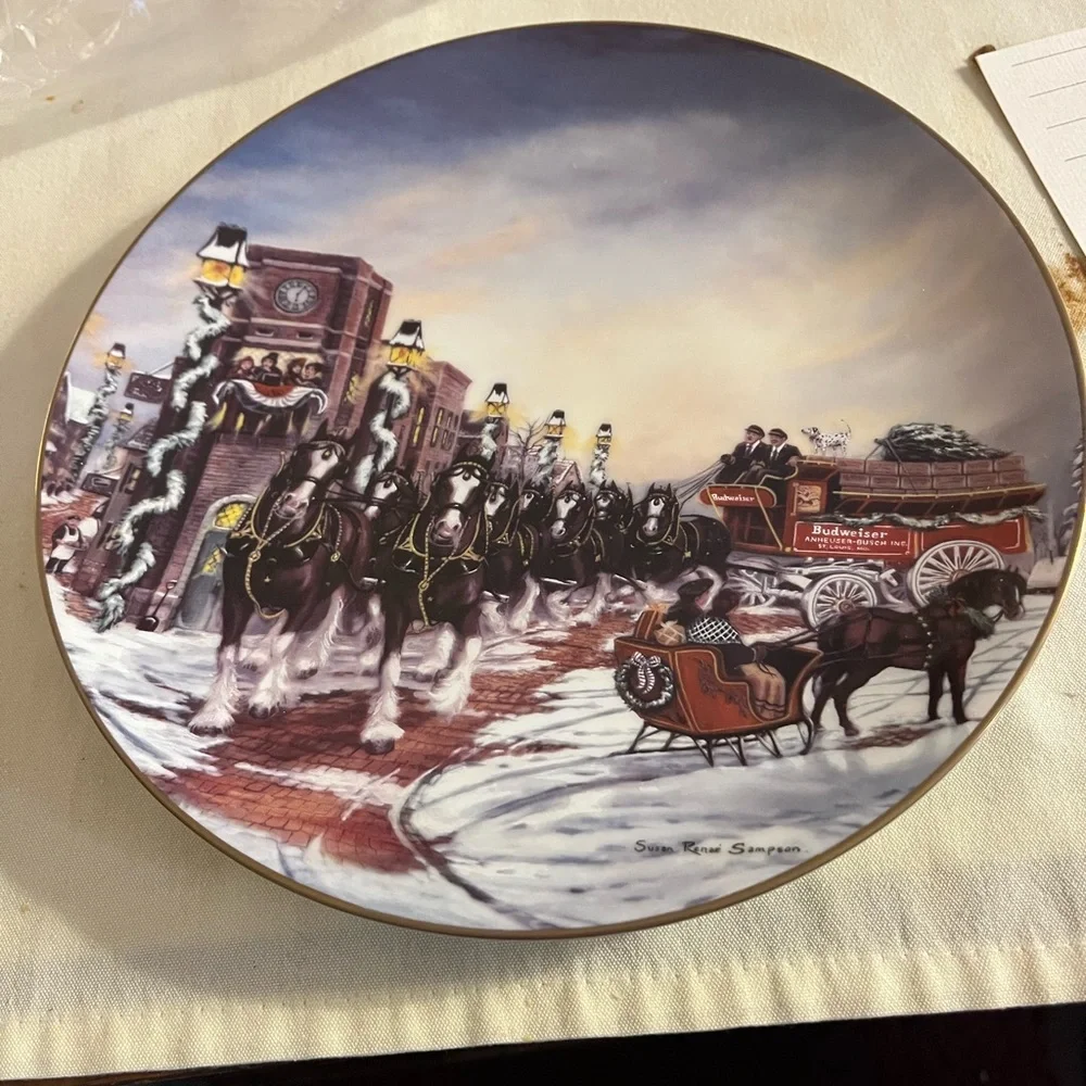 Budweiser Winter Scene Collectible Plates The perfect Christmas - Picture 1 of 3